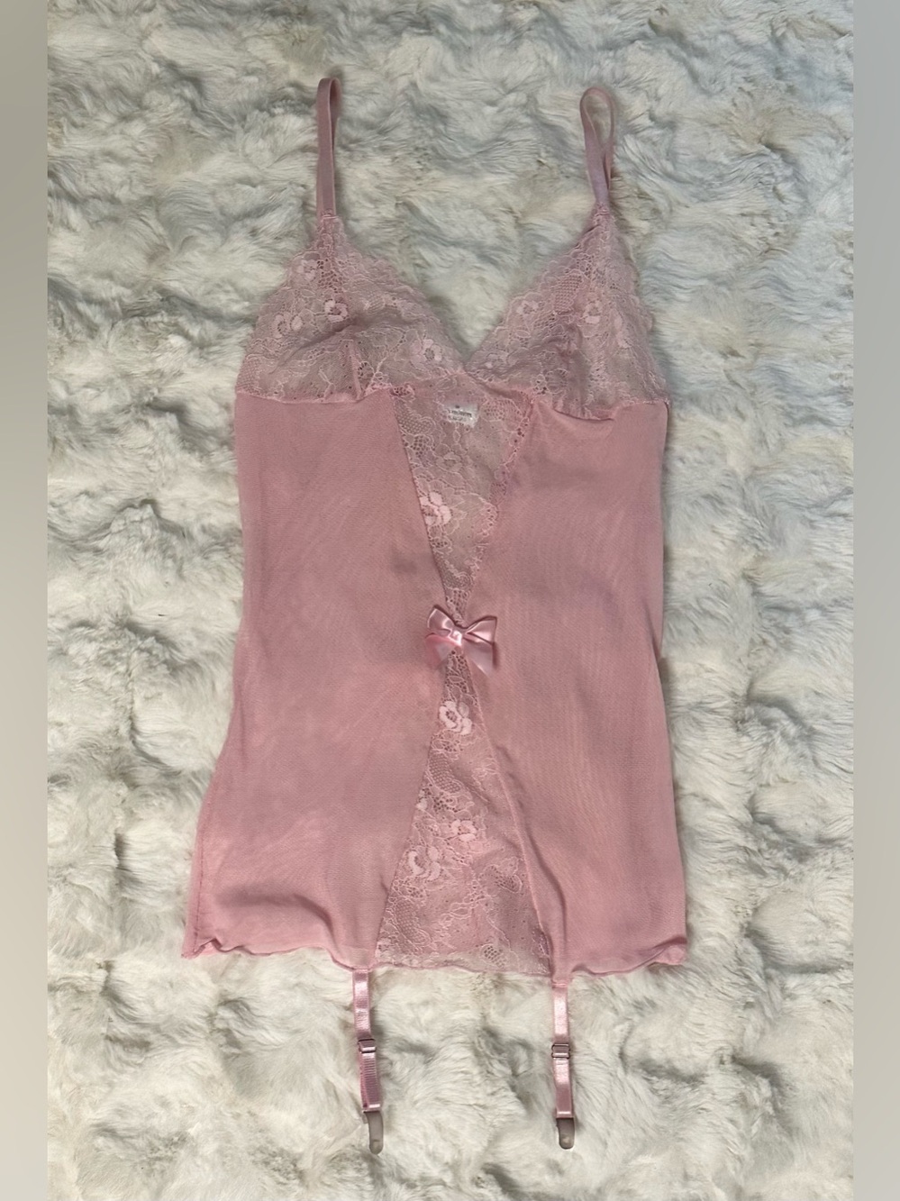 NWOT Sexy Lace Trim Soft Pink Essential Stylish Chemise with Bow Detail-Women’s